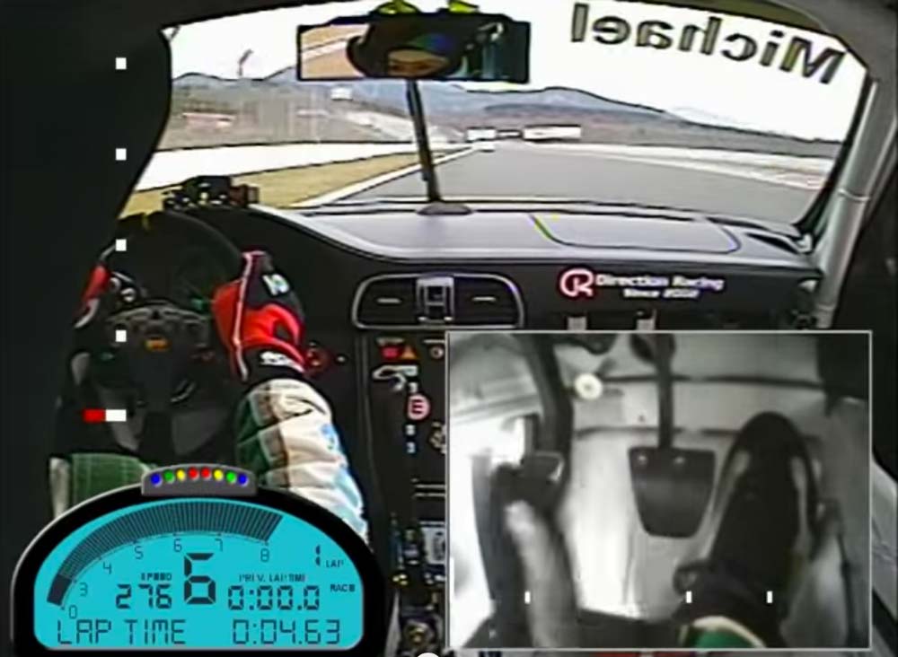 ドグミッションのシフト操作が良く判る! ポルシェ997 GT3 CUPでフジスピードウェイを爆走