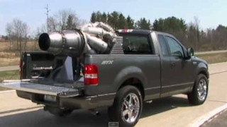 ピックアップトラックにジェットエンジン載せてみたら速くなるんじゃね? → マジでやってみたらこうなった